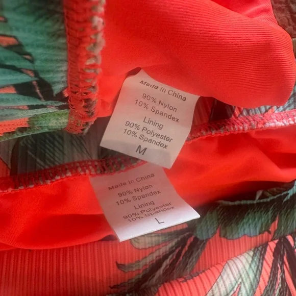 Pink Lily Tropical Leaf Print Bikini Set - Picture 3 of 5